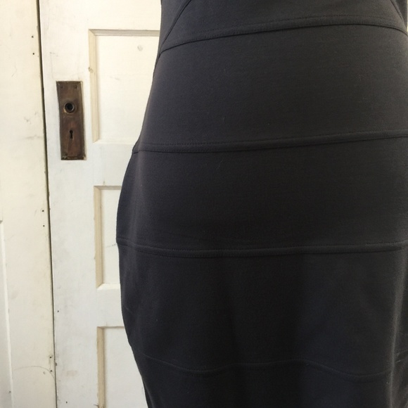 Express Dark Gray & Black Sleeveless Dress - Picture 3 of 5